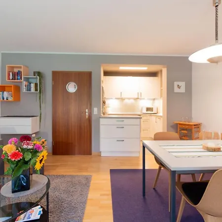 Gartenkoje - * Haffkrug